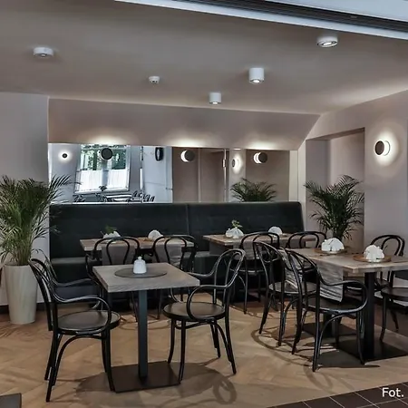 Osrodek Wczasowy Temida 3*